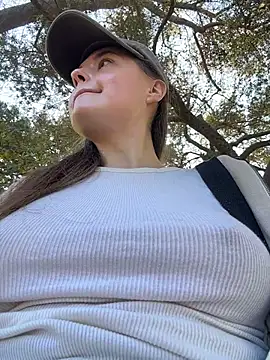 Snapshot of MadCat97 chatting on 23, 3, 2026 MadCat97 online show from 23, 3, 2026