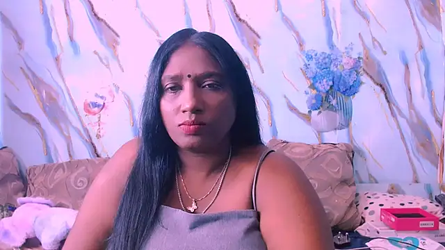 Snapshot of Indian_tracy chatting on 9, 4, 2026 Indian tracy online show from 9, 4, 2026