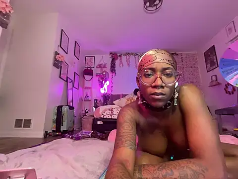 Snapshot of VixenCapri chatting on 11, 1, 2026 VixenCapri online show from 11, 1, 2026