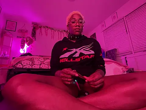 Snapshot of VixenCapri chatting on 16, 1, 2026 VixenCapri online show from 16, 1, 2026