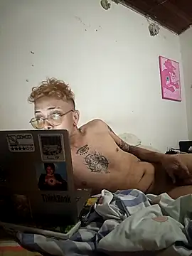 Snapshot of Danteelieri chatting on 13, 4, 2026 Danteelieri online show from 13, 4, 2026