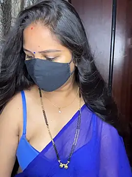 Snapshot of kannadatelugugirl chatting on 6, 4, 2026 kannadatelugugirl online show from 6, 4, 2026