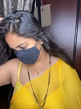 Snapshot of kannadatelugugirl chatting on 7, 4, 2026 kannadatelugugirl online show from 7, 4, 2026