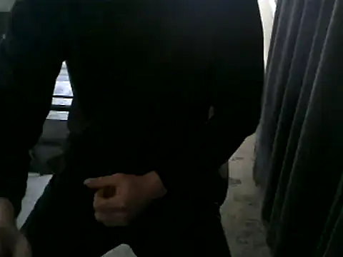 Snapshot of hornyman18cm39 chatting on 8, 3, 2025 hornyman18cm39 online show from 8, 3, 2025