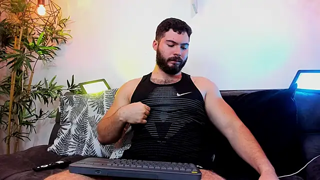 Snapshot of SebastianVilla_ chatting on 1, 7, 2026 SebastianVilla online show from 1, 7, 2026