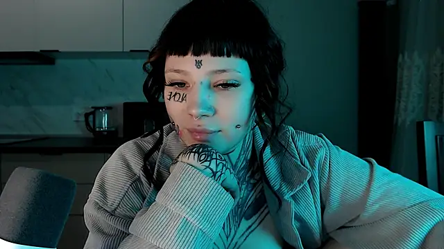 tradishka online show from 2, 2, 2025