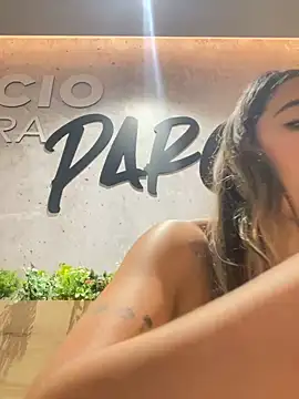 Snapshot of Emilia_Bakerr chatting on 4, 12, 2024 Emilia Bakerr online show from 4, 12, 2024