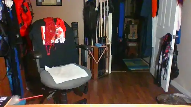 Snapshot of Daremeknot chatting on 24, 9, 2025 Daremeknot online show from 24, 9, 2025