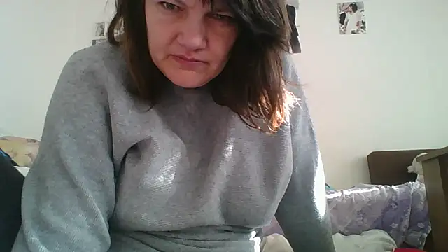 Snapshot of Lucinka1 chatting on 5, 3, 2025 Lucinka1 online show from 5, 3, 2025