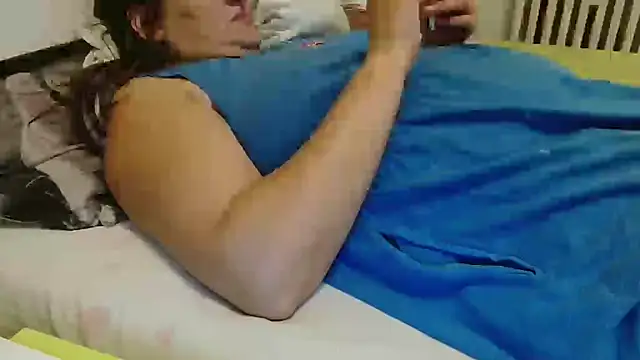 Snapshot of Lucinka1 chatting on 6, 10, 2025 Lucinka1 online show from 6, 10, 2025