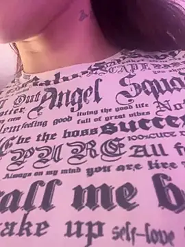 Snapshot of AllieEvans chatting on 28, 12, 2024 AllieEvans online show from 28, 12, 2024