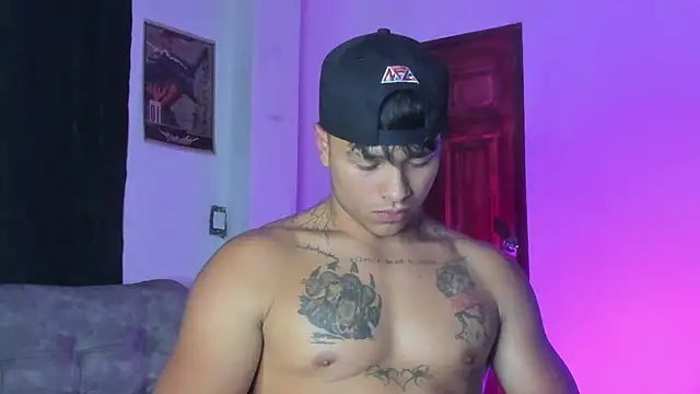 Dominic Biker   online show from 4, 4, 2026