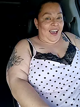 Snapshot of _SweetDsire_ chatting on 5, 10, 2025 SweetDsire online show from 5, 10, 2025