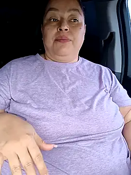 Snapshot of _SweetDsire_ chatting on 26, 10, 2025 SweetDsire online show from 26, 10, 2025