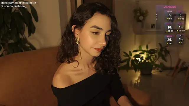 Snapshot of JulietteDee chatting on 9, 1, 2026 JulietteDee online show from 9, 1, 2026