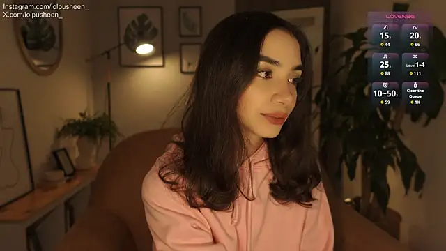 Snapshot of JulietteDee chatting on 12, 1, 2026 JulietteDee online show from 12, 1, 2026