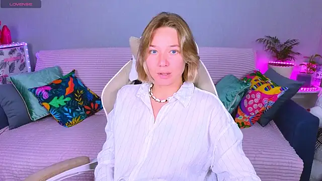 Snapshot of Karen_morris chatting on 20, 7, 2026 Karen morris online show from 20, 7, 2026