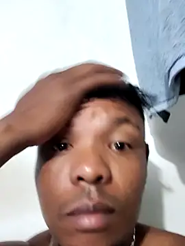 hugo3918  online show from 6, 2, 2026