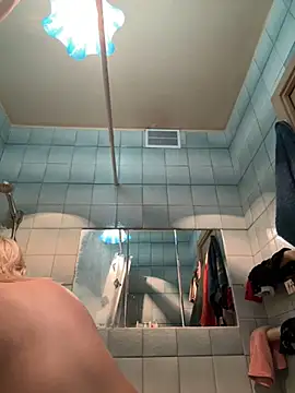 LikaCat online show from 11, 3, 2025