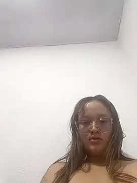 lucyy06 online show from 28, 5, 2026