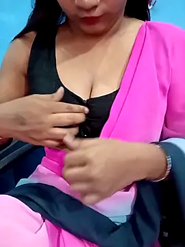 Snapshot of Gulabo-jaan chatting on 12, 4, 2026 Gulabo-jaan online show from 12, 4, 2026