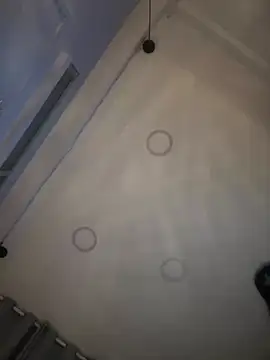 MarianaBenz online show from 6, 3, 2025