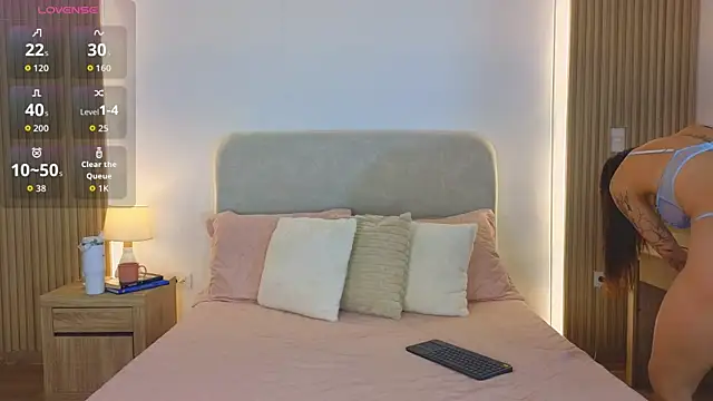 Snapshot of KristennBlue chatting on 6, 6, 2026 KristennBlue online show from 6, 6, 2026