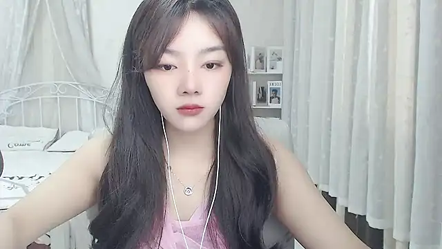 Snapshot of Jenny-Z chatting on 22, 4, 2026 Jenny-Z online show from 22, 4, 2026
