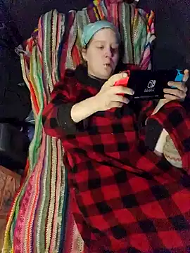 Snapshot of shadow199393 chatting on 5, 12, 2024 shadow199393 online show from 5, 12, 2024