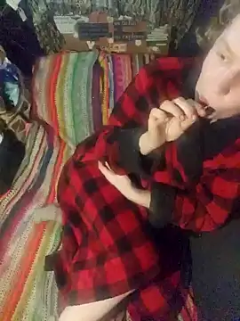 Snapshot of shadow199393 chatting on 8, 12, 2024 shadow199393 online show from 8, 12, 2024