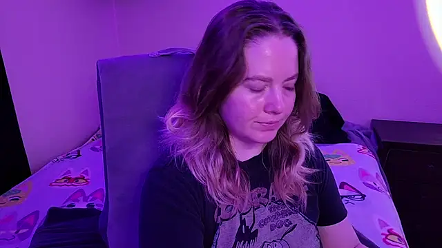 Snapshot of InternetFairy_XO chatting on 7, 3, 2026 InternetFairy XO online show from 7, 3, 2026