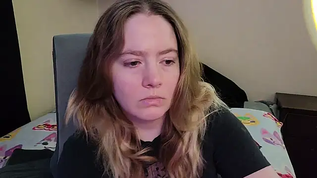 Snapshot of InternetFairy_XO chatting on 1, 4, 2026 InternetFairy XO online show from 1, 4, 2026