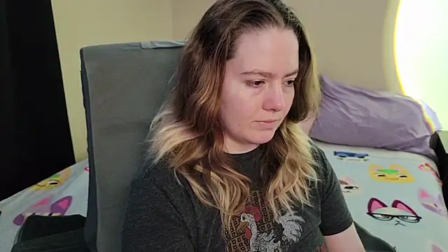 Snapshot of InternetFairy_XO chatting on 8, 4, 2026 InternetFairy XO online show from 8, 4, 2026