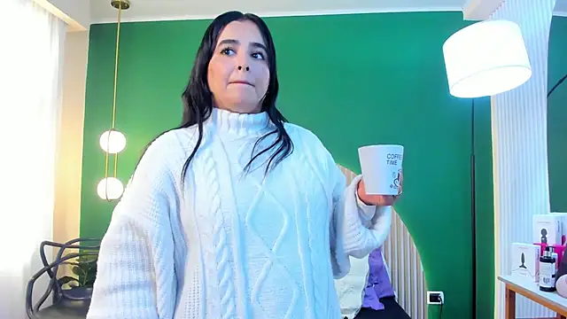 Snapshot of taylor_bennet chatting on 4, 12, 2025 taylor bennet online show from 4, 12, 2025