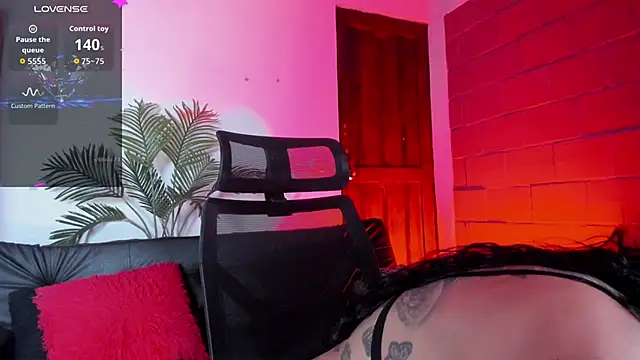 KaydeBexley online show from 16, 10, 2025