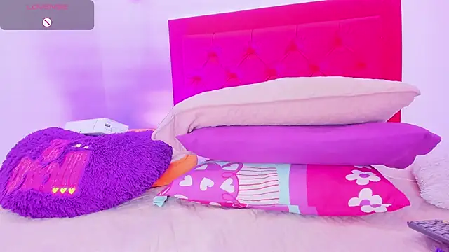 Sofia Girl  online show from 14, 12, 2024