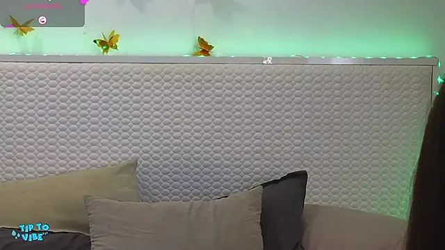 Snapshot of Eva_Rogers_ chatting on 4, 3, 2025 Eva Rogers  online show from 4, 3, 2025