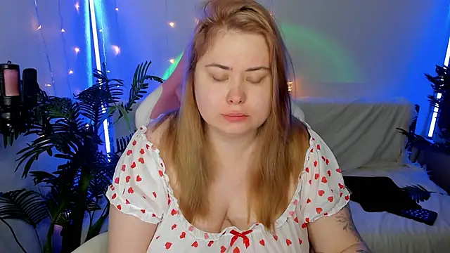 Snapshot of Akemi_BBW chatting on 22, 1, 2025 Akemi BBW online show from 22, 1, 2025