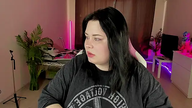 Snapshot of Akemi_BBW chatting on 15, 9, 2025 Akemi BBW online show from 15, 9, 2025