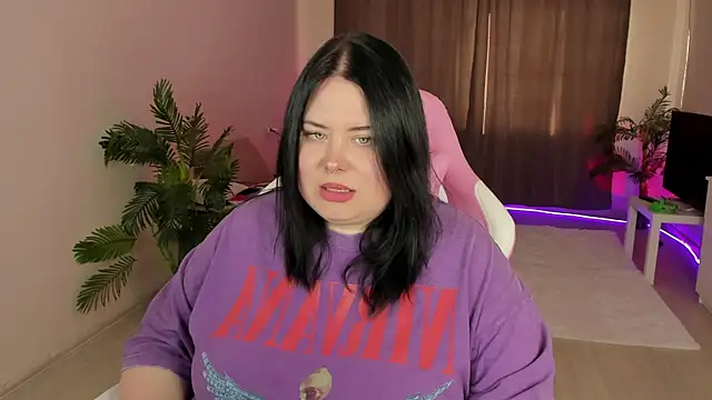 Snapshot of Akemi_BBW chatting on 27, 9, 2025 Akemi BBW online show from 27, 9, 2025