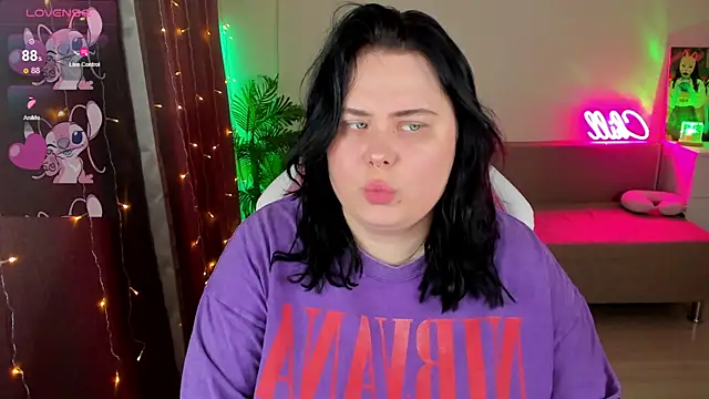 Snapshot of Akemi_BBW chatting on 14, 11, 2025 Akemi BBW online show from 14, 11, 2025