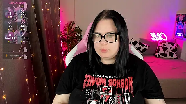 Snapshot of Akemi_BBW chatting on 18, 11, 2025 Akemi BBW online show from 18, 11, 2025