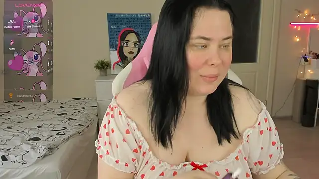 Snapshot of Akemi_BBW chatting on 20, 6, 2026 Akemi BBW online show from 20, 6, 2026