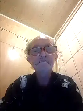 oksana722 online show from 10, 10, 2025