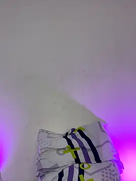 Anette  online show from 28, 10, 2025