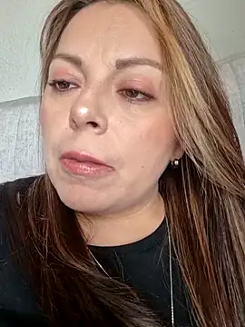 Snapshot of seherlatin chatting on 17, 5, 2026 seherlatin online show from 17, 5, 2026