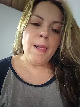 Snapshot of seherlatin chatting on 2, 6, 2026 seherlatin online show from 2, 6, 2026