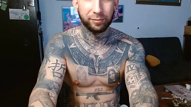 Snapshot of bobbybacala91 chatting on 4, 7, 2026 bobbybacala91 online show from 4, 7, 2026