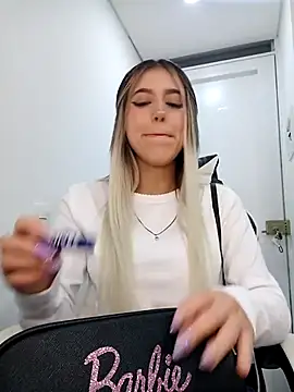 Snapshot of eva-2023 chatting on 7, 2, 2026 eva-2023 online show from 7, 2, 2026