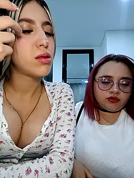 Snapshot of eva-2023 chatting on 11, 4, 2026 eva-2023 online show from 11, 4, 2026